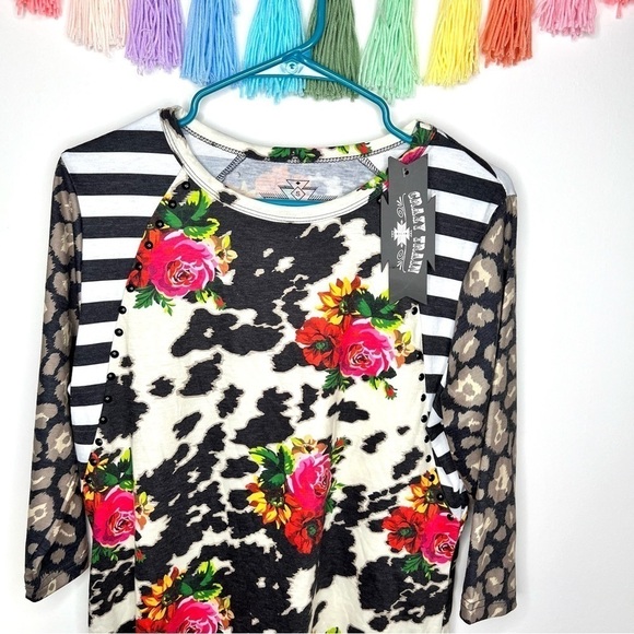 Crazy Train Western Cow Floral Leopard Print Studded 3/4 Sleeve Top Size Small - Picture 2 of 11